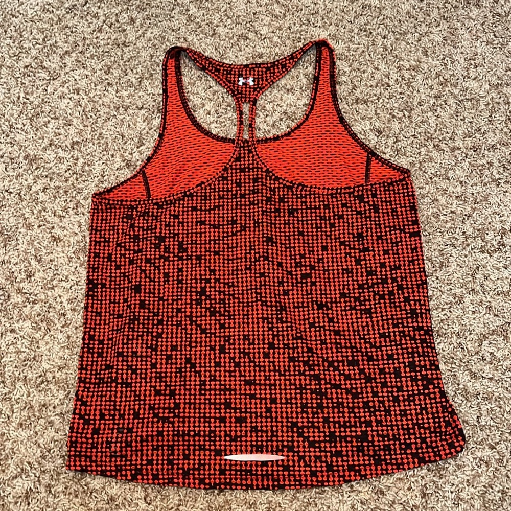 Workout top - Picture 2 of 7